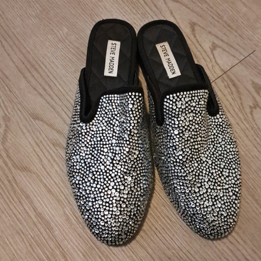 Slip on shoes